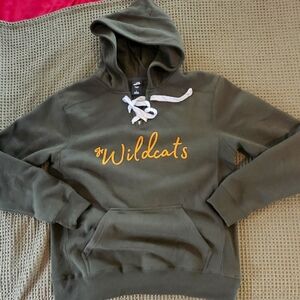 Brand New Jr.Wildcats Hoodie - Size Large